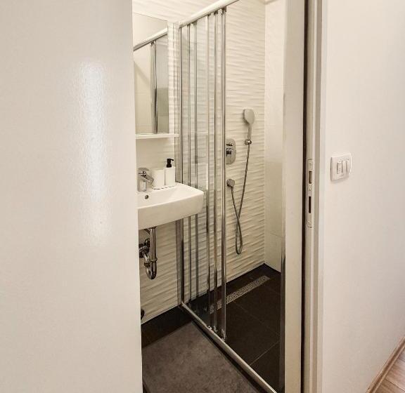 اتاق استاندارد با بالکن, Principessa Rooms