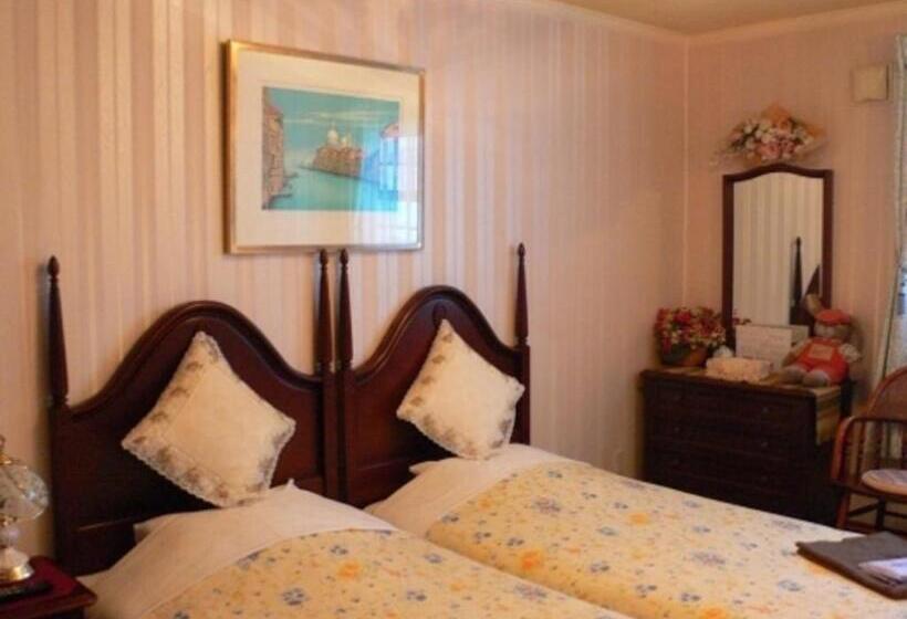 Студия Стандарт, Petit Hotel Corinthian   Vacation Stay 87780v