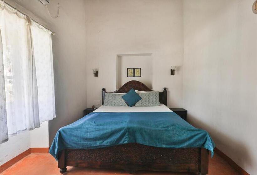 Номер Стандарт Трехместный, Caju Grove   The Big Yellow Goan House