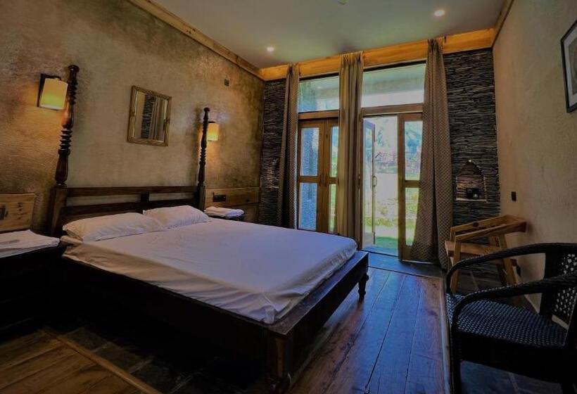 패밀리 스위트, Osho Himalayas Meditation Resort