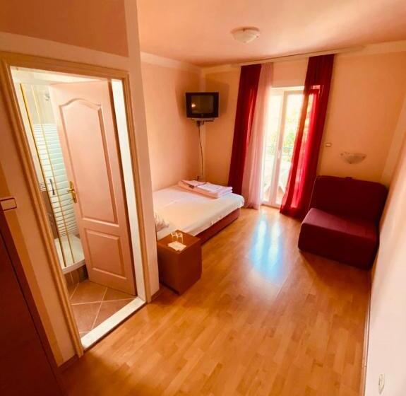 اتاق استاندارد با تراس, B&b Guest House Vasiljevic