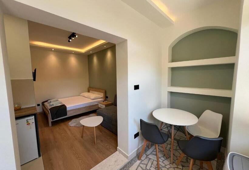 استودیوی استاندارد, B&b Guest House Vasiljevic