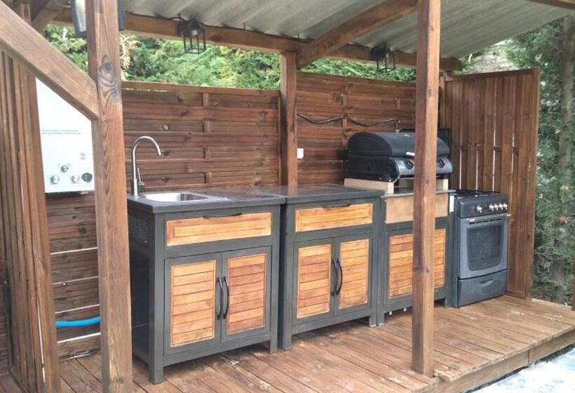Номер Deluxe, Lesoleilo