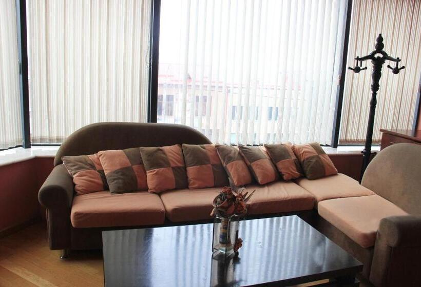 Номер Deluxe, Argavand Hotel & Restaurant Complex
