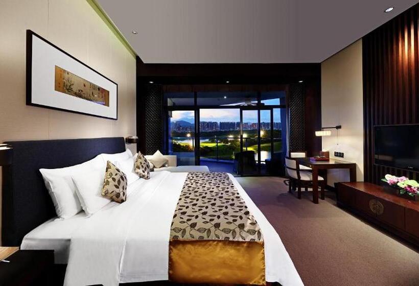 اتاق لوکس با تخت بزرگ, Shenzhen Castle Golf