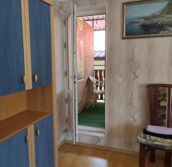 اتاق استاندارد سه نفره, дом у моря одесса