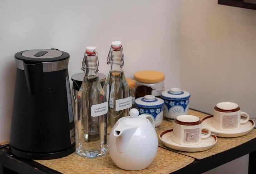 خانه 2 خوابه, Sala Kanseng Home