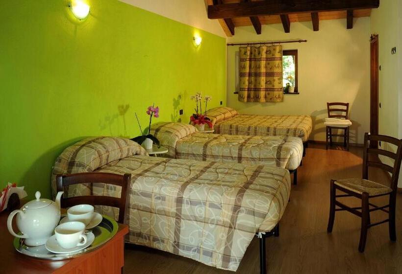 اتاق استاندارد چهار تخته, Maison Lombard