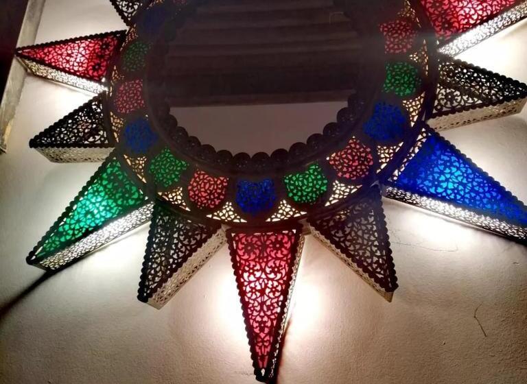اتاق سوپریور با تخت بزرگ, Les Bains De Fez Tara