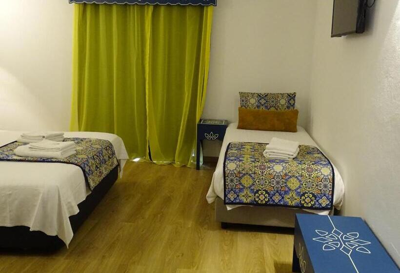 Семейный Номер, Casazul M&b