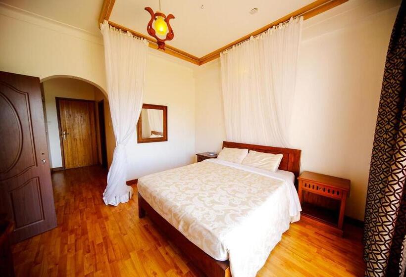 اتاق استاندارد یک تخته با بالکن, Katomi Kingdom Resort