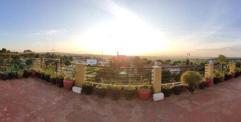 اتاق استاندارد, Pulickal Airport