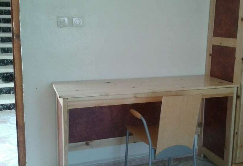 Номер Стандарт, School Ersat Azrou