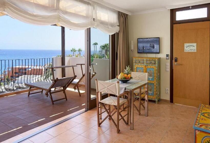 Апартаменты Superior 1 Спальня, Idyll Suites  Adults Only
