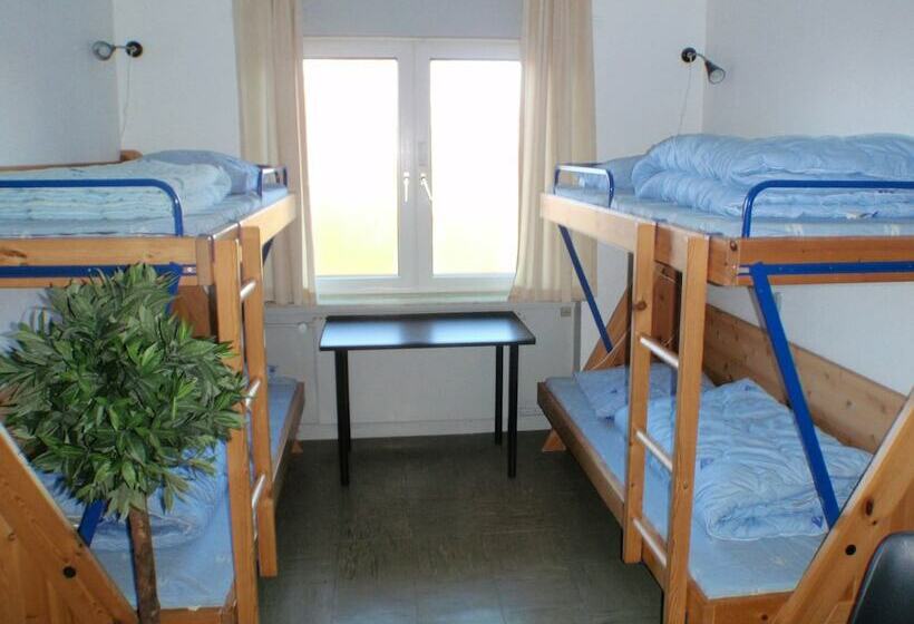패밀리 룸 공용 욕실, Møn Hostel & Vandrehjem