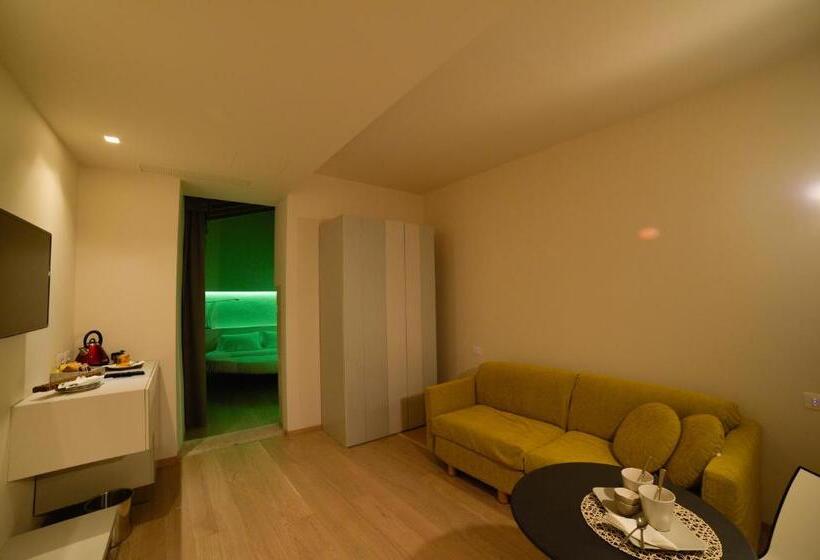 آپارتمان 1 خوابه بدون آشپزخانه, Verona Design