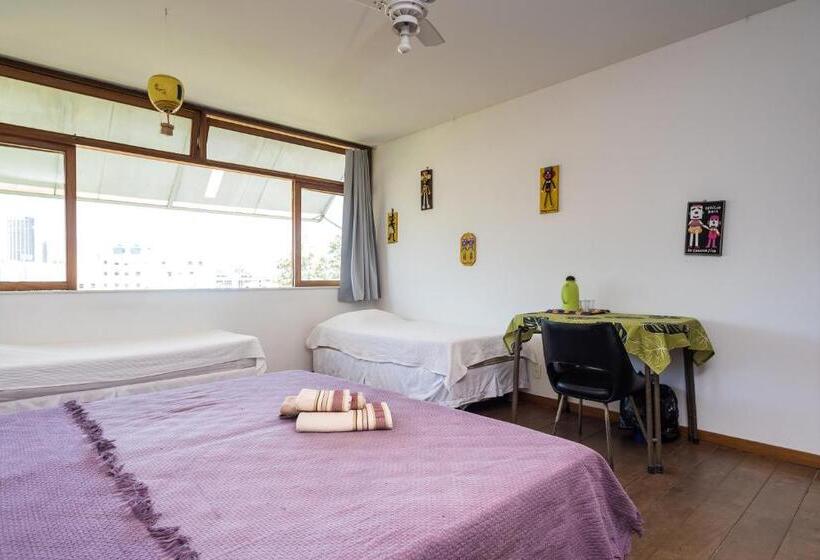اتاق خانوادگی, Casa Da Gente