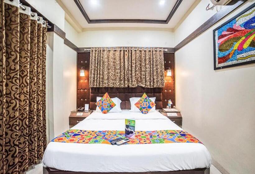 Люкс, Fabhotel Santoor Geeta Bhawan Square