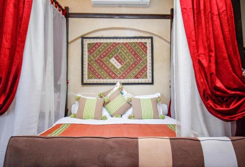 Президентский Люкс, Kasbah Ait Oumghar