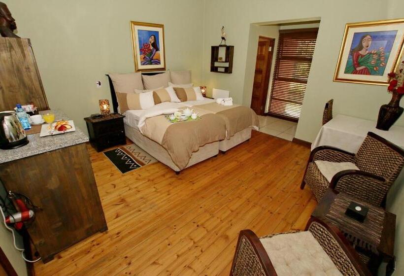اتاق لوکس, Summer Garden Guest House