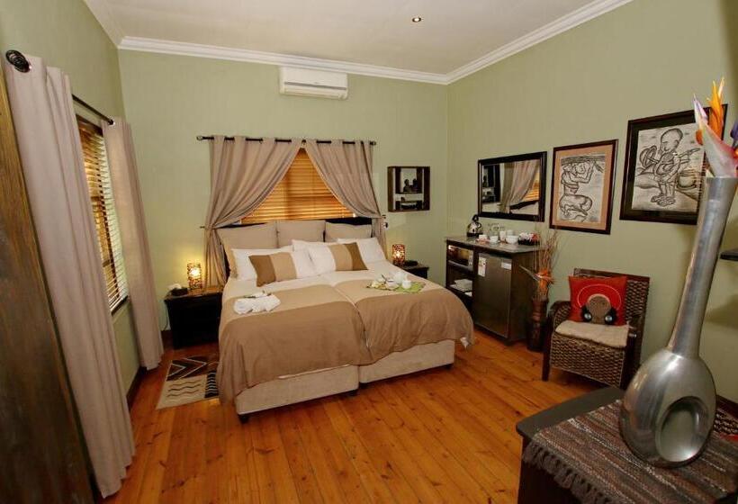 اتاق لوکس, Summer Garden Guest House