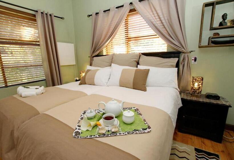 اتاق لوکس, Summer Garden Guest House