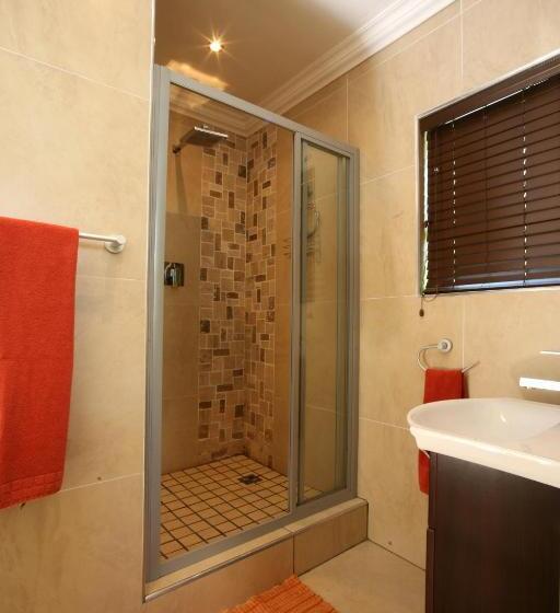 اتاق استاندارد, Summer Garden Guest House