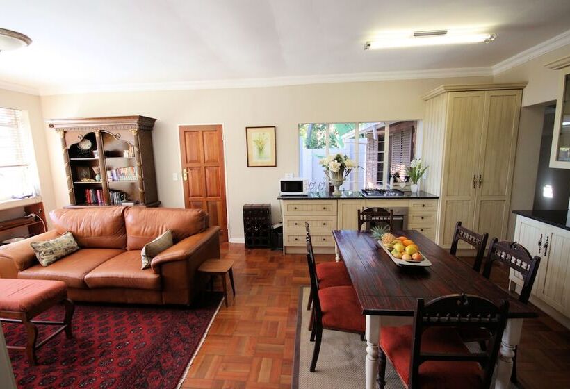 Apartamento 1 Dormitório, Stay 2 Live Groenkloof