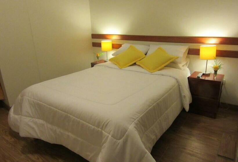 غرفة قياسية, Cusco House