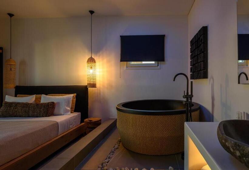 Люкс с гидромассажем, Olive Mykonos Villas