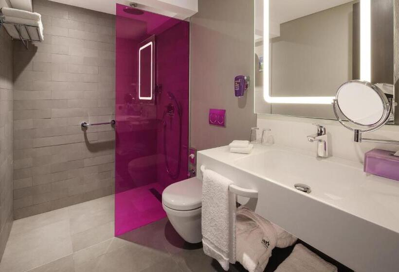 سوییت جونیور با چشم‌انداز دریا, Park Inn By Radisson Izmir