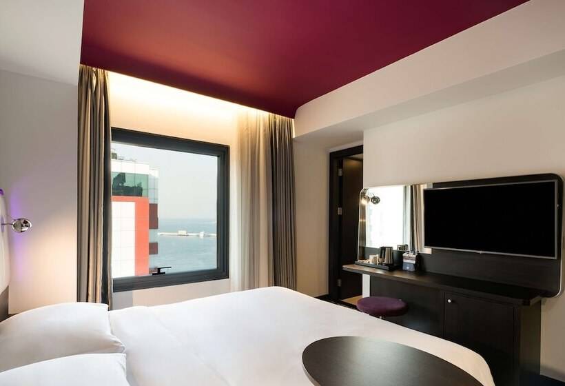 سوییت با چشم‌انداز دریا, Park Inn By Radisson Izmir