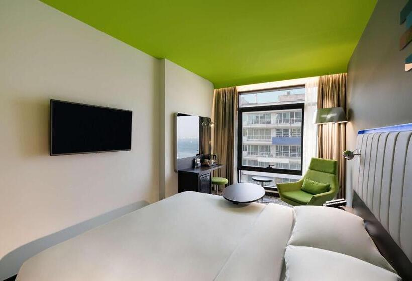 اتاق سوپریور با چشم‌انداز شهر, Park Inn By Radisson Izmir