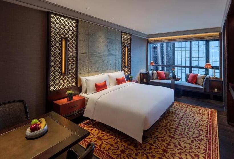 اتاق لوکس با تخت بزرگ, Regent Chongqing   Complimentary 1st Round Mini Bar Daily