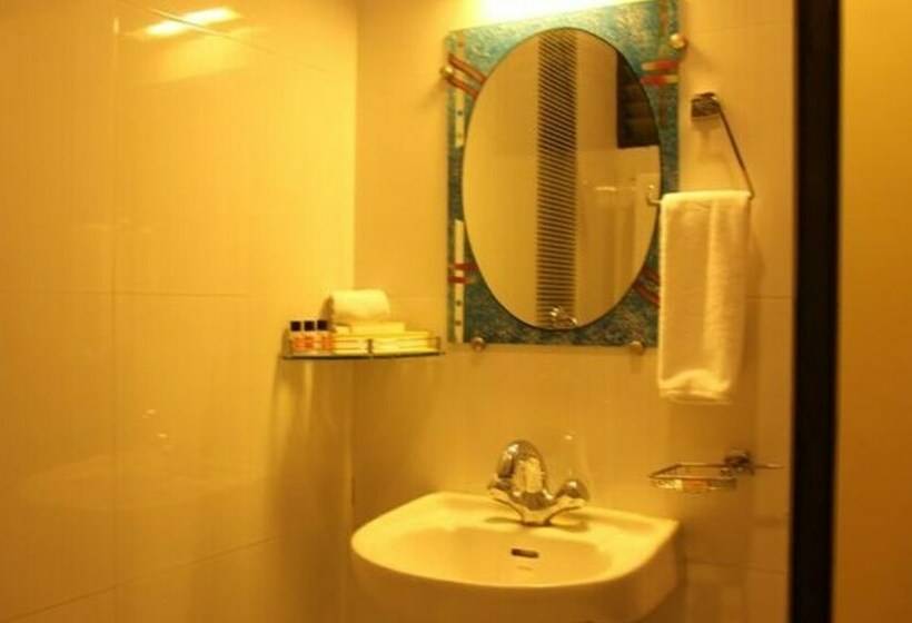 Номер Deluxe, Rnb Chittorgarh