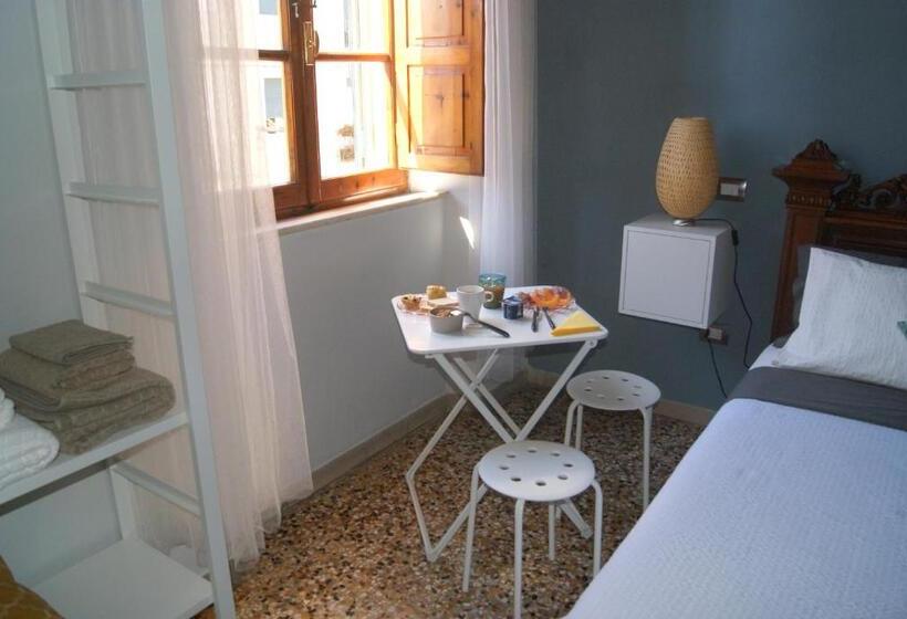 اتاق استاندارد, Al 28 B&b