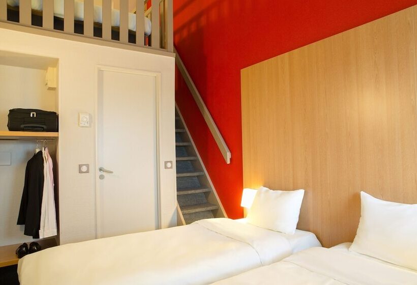 Четырехместный Номер Стандарт, B&b  Montpellier 2