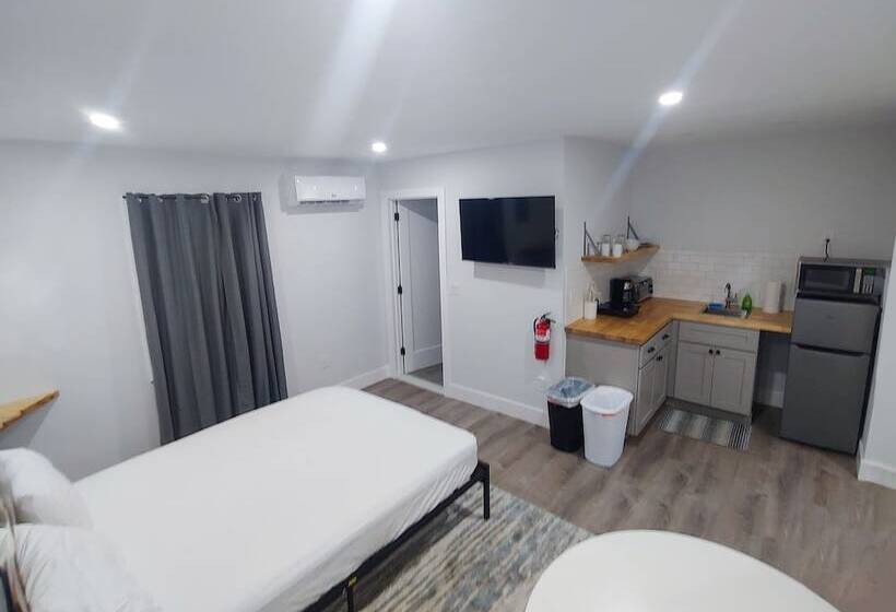 Студия Стандарт, Vermont Suites