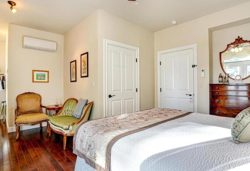 Люкс Повышенной Комфортности, The River Belle Inn