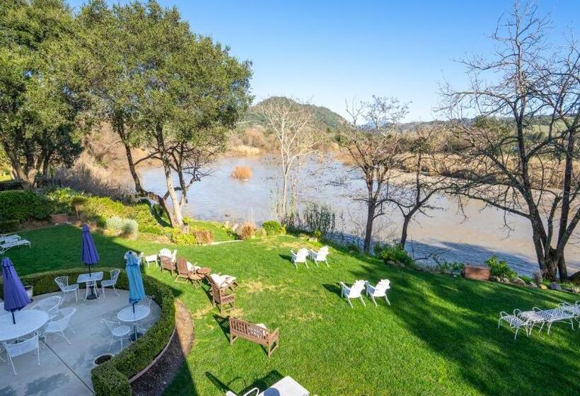 Люкс с Балконом, The River Belle Inn