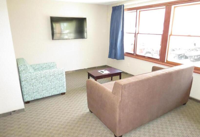 디럭스 주니어 스위트, Edgewater Hotel And Suites
