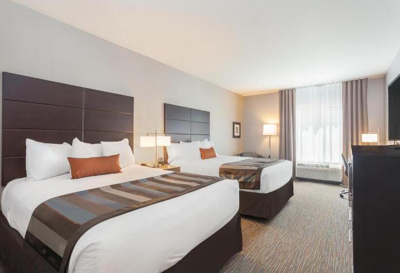 Люкс, Wingate By Wyndham Altoona Downtown/medical Center