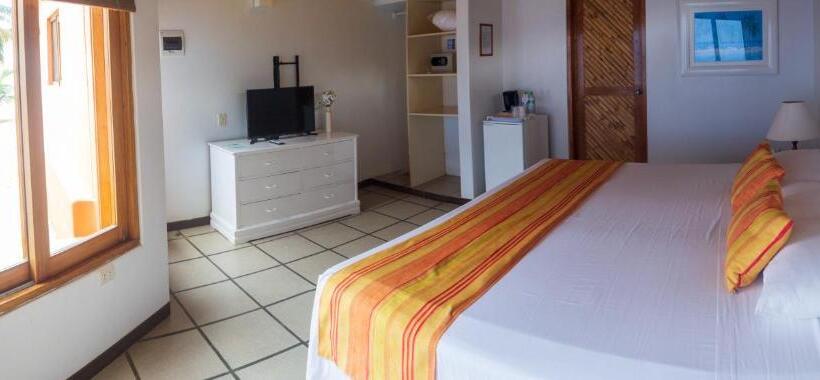스탠다드 룸 킹사이즈 침대, Punta Sal Suites & Bungalows Resort