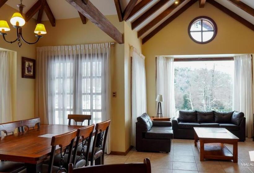 Бунгало Стандарт 3 Спальни, Malalcahuello Thermal Hotel & Spa