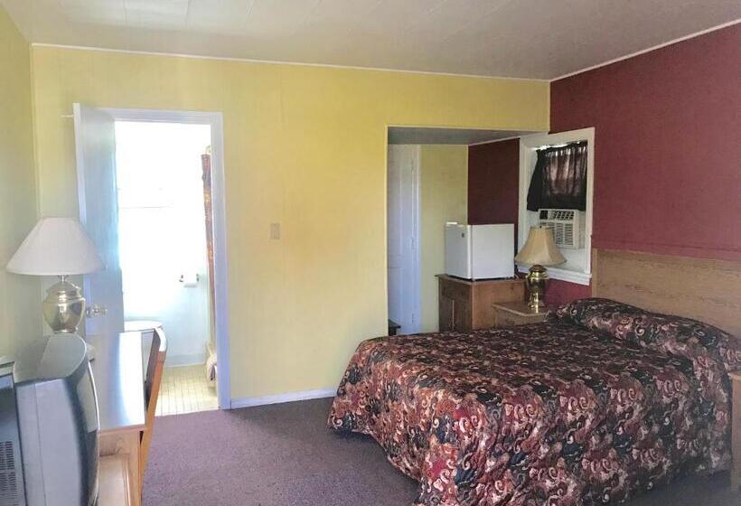 经济房, Crest Motel