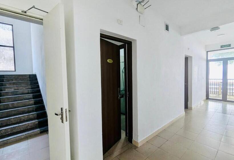 اتاق استاندارد با بالکن و چشم‌انداز دریا, Youth Hotel Do Son