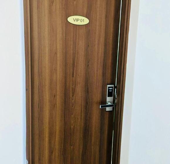 اتاق سه نفره دلوکس با چشم‌انداز دریا, Youth Hotel Do Son