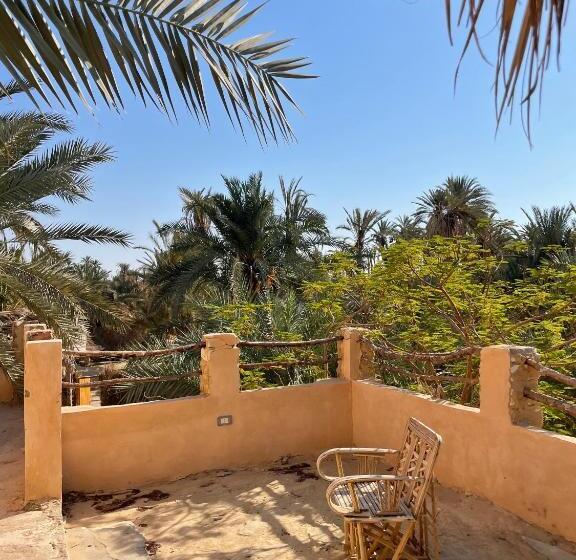 اتاق استاندارد با چشم‌انداز باغ, Shamofs Art Garden