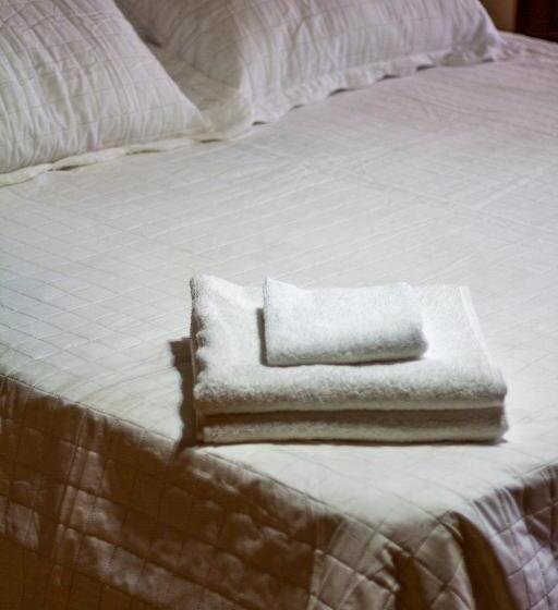 Quarto Estandar, Casanova Suites & Hostel