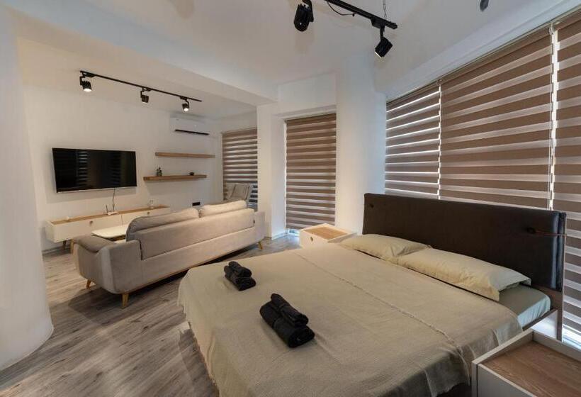 Номер Стандарт, Nicosia Suites